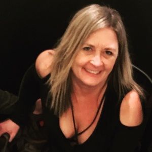 Meet your Posher, Tina